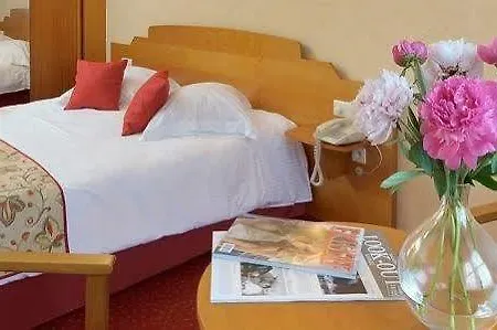 Figaro Отель Кнокке-Хейст